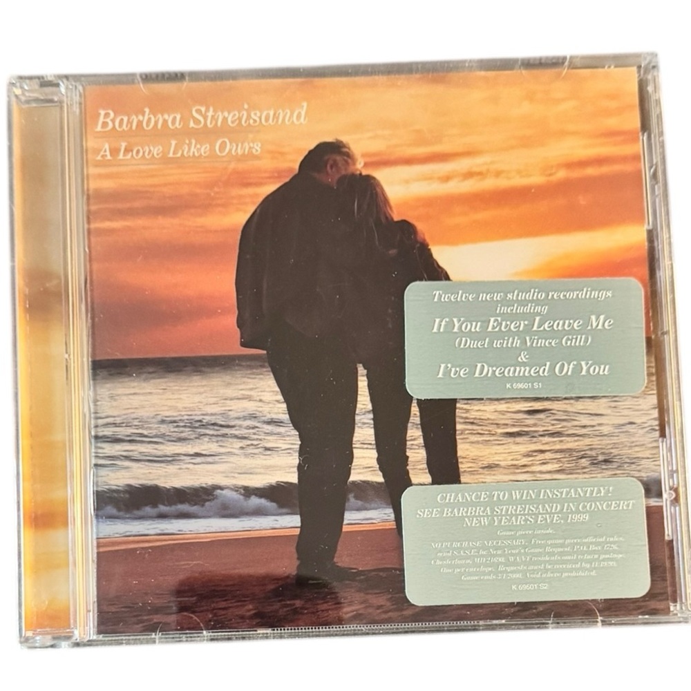 🔵 3/ $15 - Barbra Streisand / A Love Like Ours CD
